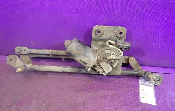 Hyundai Matrix Front wiper linkage and motor