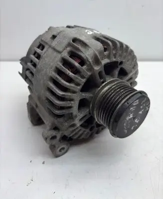 Volkswagen PASSAT B6 Generator/alternator 06F903023C TG14C011 405390091