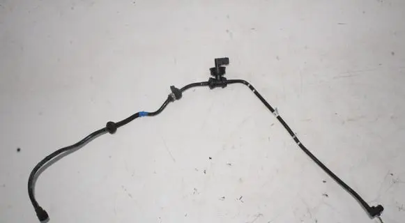 Land Rover Discovery Sport Vacuum line/pipe/hose HJ329C490CC