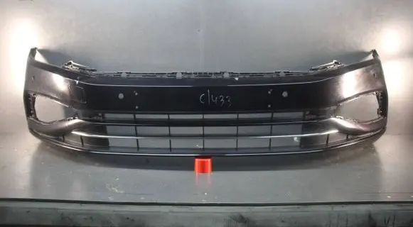 Volkswagen PASSAT B8 Front bumper 3G0807221E