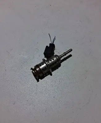 Citroen C4 Grand Picasso AdBlue injector 9801187080
