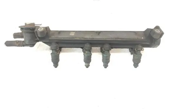 Volkswagen Golf IV Fuel main line pipe 037906031AL