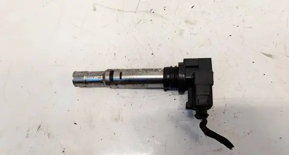 Skoda Roomster (5J) High voltage ignition coil R0401S00400