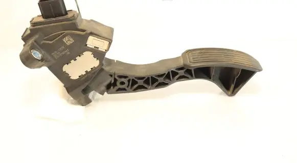 Toyota Verso Accelerator throttle pedal