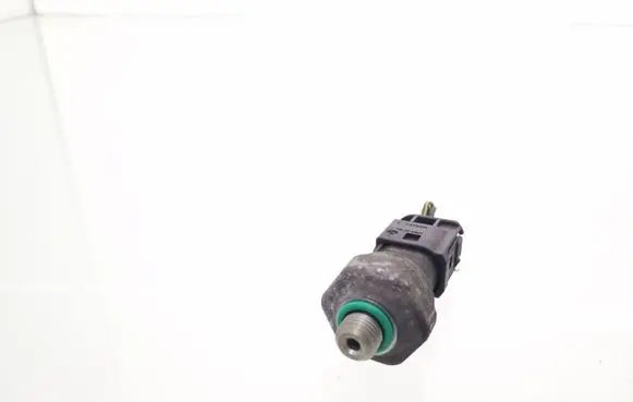 BMW 3 E90 E91 Air conditioning (A/C) pressure sensor 9141957 52CP1706