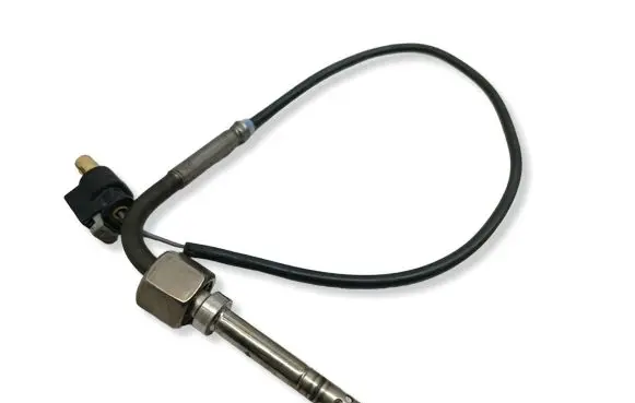 Mercedes-Benz Sprinter W906 Oil temperature sensor A0071537528 0071537528