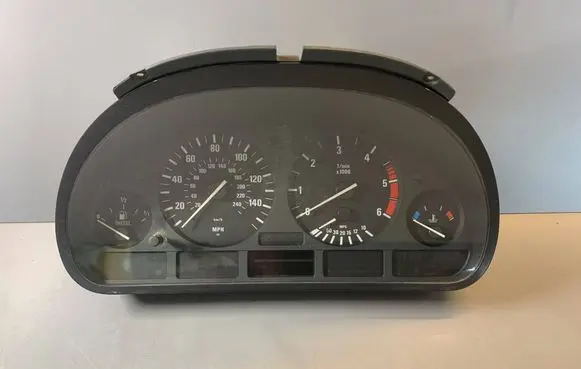 BMW 5 E39 Speedometer (instrument cluster) 6914915 110008735137 62116914915