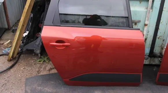 Dacia Jogger Rear door