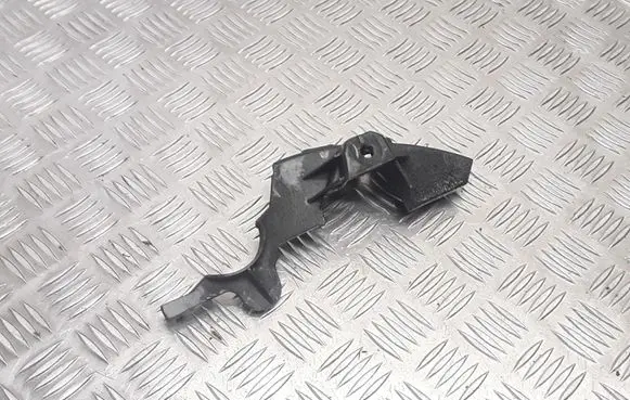 Volvo V50 Other engine bay part 3M5Q6D046