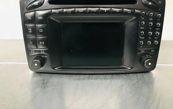 Mercedes-Benz G W461 W463 1st Gen Radio/CD/DVD/GPS head unit A4638201589 4638201589