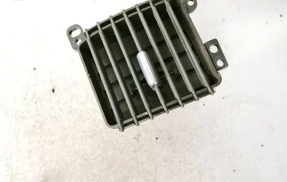 Jeep Grand Cherokee (WK) Dash center air vent grill 602121l