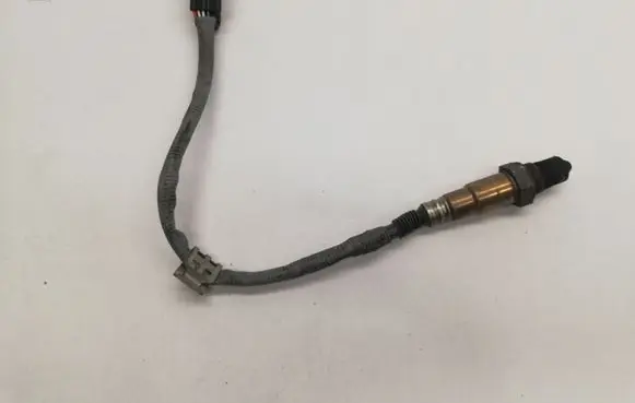 Mercedes-Benz C W205 Lambda probe sensor 226A41733R
