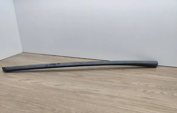 Volvo XC70 Windshield trim 30753552