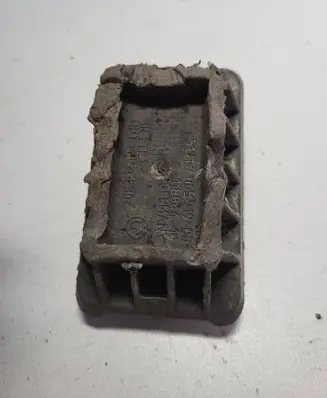 BMW 5 E60 E61 Jacking socket point 51717065919