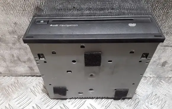 Navigation unit CD/DVD player