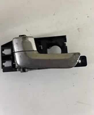 KIA Sportage Rear door interior handle