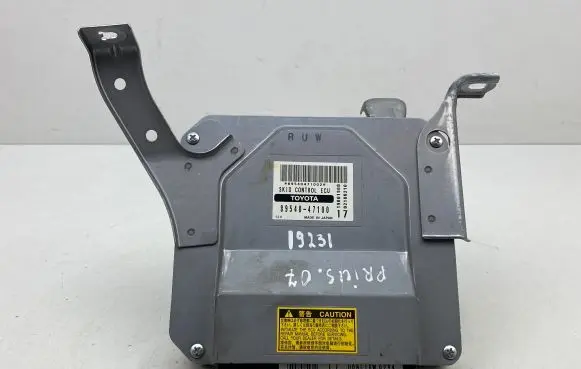 Toyota Prius (XW20) ABS control unit/module 8954047100 89540471002