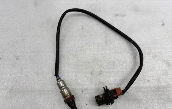 Audi A5 Lambda probe sensor 8W0906265D 8W0906265