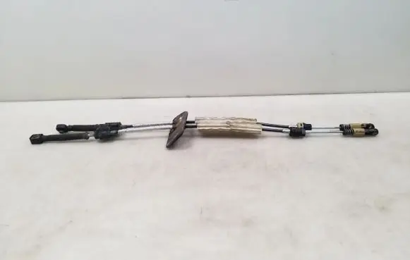 Volkswagen Transporter - Caravelle T6 Gear shift cable linkage 7E1711877D