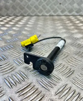 BMW 2 F45 Bonnet Pedestrian Airbag Actuator 7300538