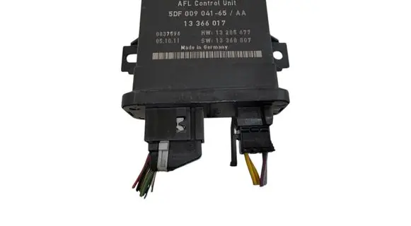Opel Astra J Light module LCM 13366017 5DF00904165 13285677