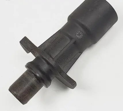 Jaguar XF X250 Engine coolant pipe/hose 8W93-6N793-AB