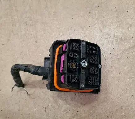 Audi A3 S3 8P Fuse box set 1394627 8394627