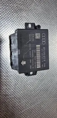Audi A3 S3 8P Parking PDC control unit/module 8P0919475M