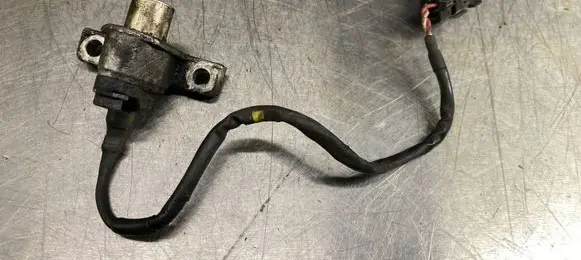 Volvo V70 Crankshaft position sensor 1275789