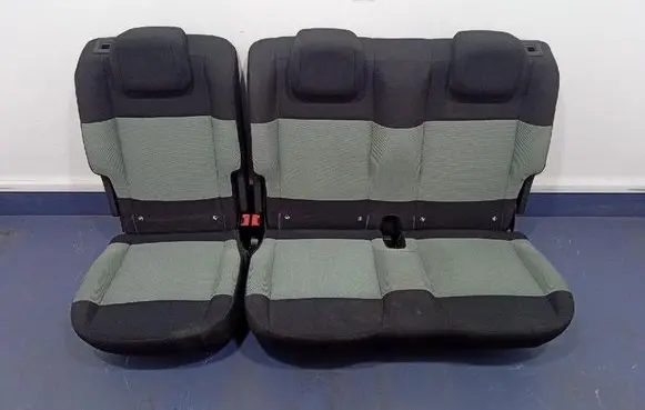 Citroen Berlingo Second row seats 