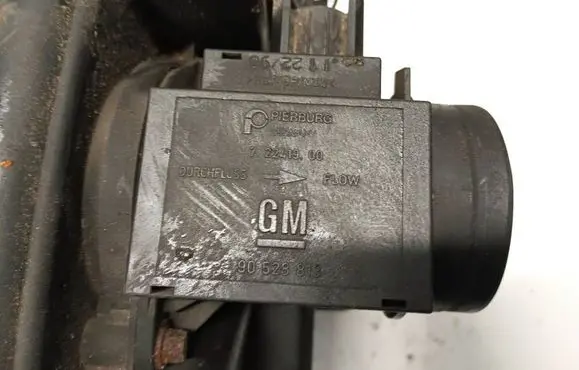 Opel Omega B2 Mass air flow meter 90528813 72241900