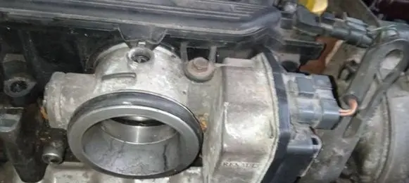 Renault Megane II Throttle valve 8200063652 8200123061