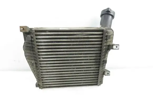 Porsche Cayenne (92A) Intercooler radiator 7L6145803D