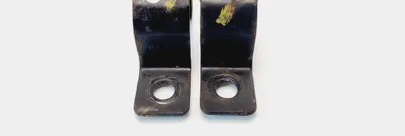 Jaguar XF X250 Sway bar bush bracket, rear 8W834A047AA