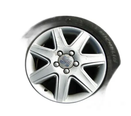 Seat Altea R16 alloy rim 