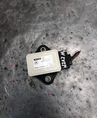 Mercedes-Benz E W212 ESP acceleration yaw rate sensor A0055422618BILI A0055422618