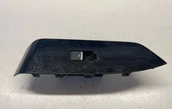 Mazda CX-5 Electric window control switch KB8M684L1