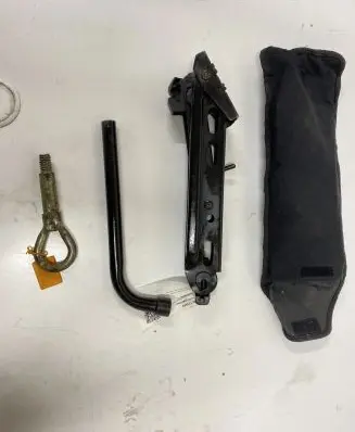Opel Corsa D Tool box 