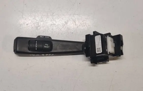Volvo V60 Indicator stalk 31456045