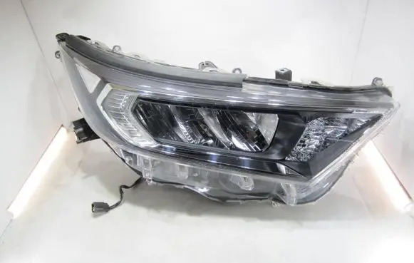 Toyota RAV 4 (XA50) Headlight/headlamp 7444NA