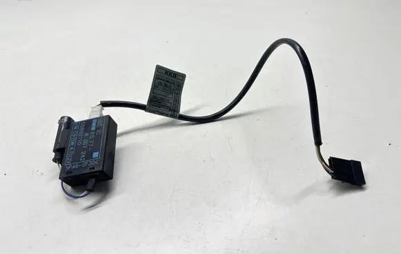 BMW 3 E46 Seat pressure sensor 8367242