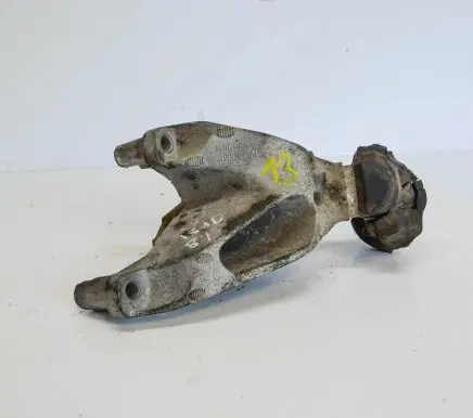 Audi A4 S4 B8 8K Engine mounting bracket 8K0199307AL