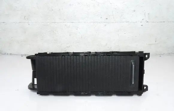 Ford Focus Glove box JX7B-A13560-A
