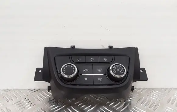 Opel Zafira C Climate control unit a2c95502800