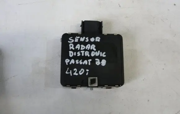 Volkswagen PASSAT B8 Distronic sensor radar 3Q0907561B