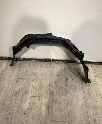 Suzuki Jimny Front wheel arch liner splash guards 7232278R0oe
