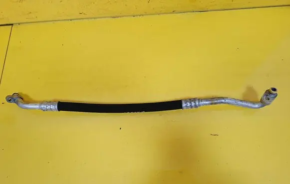 Air conditioning (A/C) pipe/hose