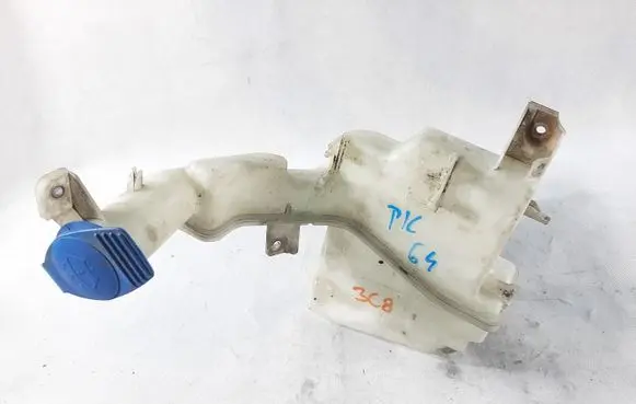 Volkswagen PASSAT CC Windshield washer fluid reservoir/tank ZBIORNICZEK