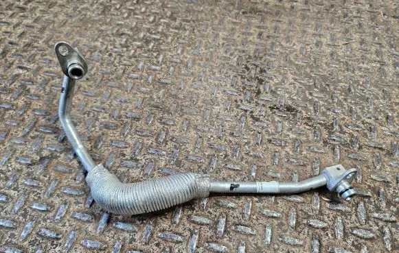 BMW 3 G20 G21 Coolant pipe/hose 8629971