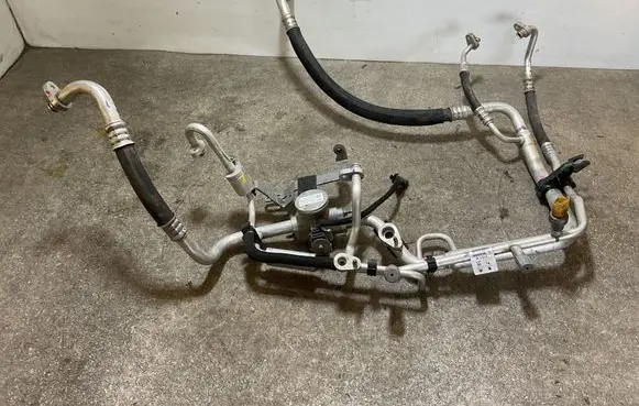Citroen C4 III e-C4 Air conditioning (A/C) pipe/hose 9843975180 701L9LL0 1099036